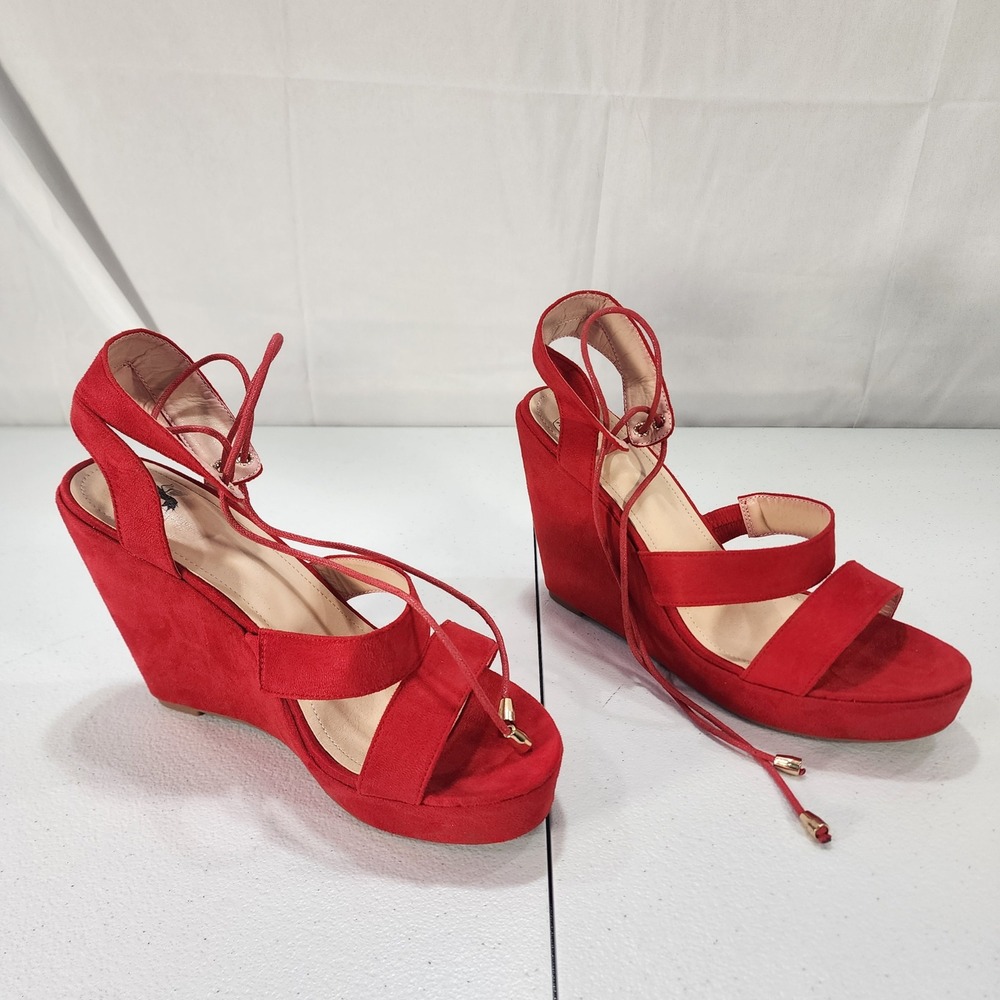 Ashley A Red Velvet Lace Up Platform Wedge Sandals Womens Size 10 Strappy Heels